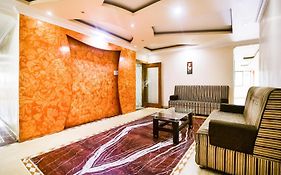 Hotel O All Seasons